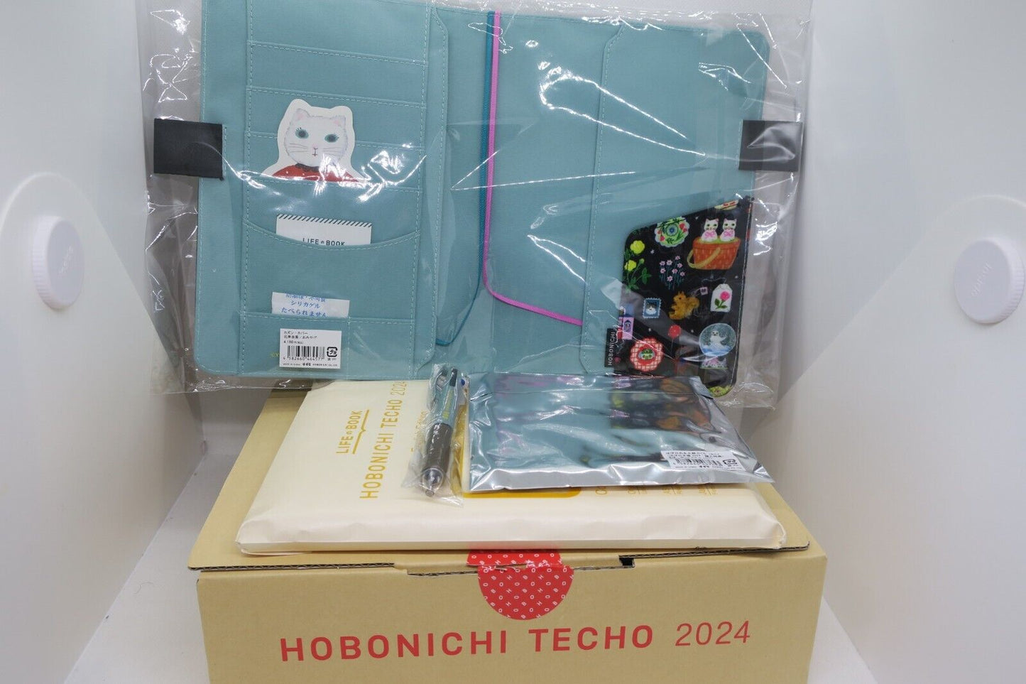 2024 Hobonichi Techo Yumi Kitagishi Little Gift A5 Omiyage English w/Novelty New