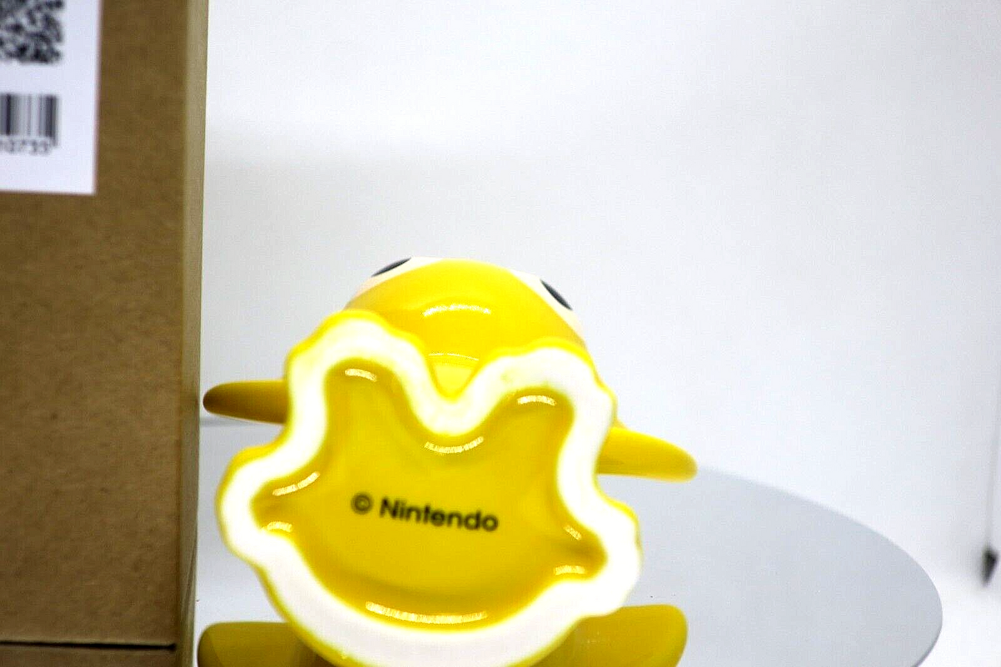 New Pikmin Single-Flower Vase YELLOW Nintendo OSAKA From Japan