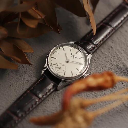 Near Mint KUOE Watch Quartz Leather Belt Holborn 90-003 Used in Japan