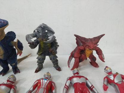 Rare Lots Ultraman Figures Soft Vinyl Ultraman & Monster 25 Set Used in Japan