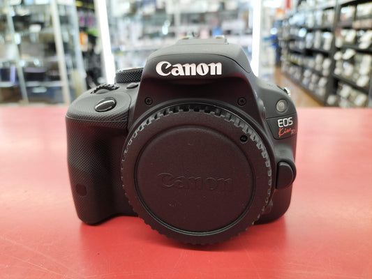 Canon Model number：EOS KISS X7 EF-S 18-55 IS STM Digital Camera Used in Japan