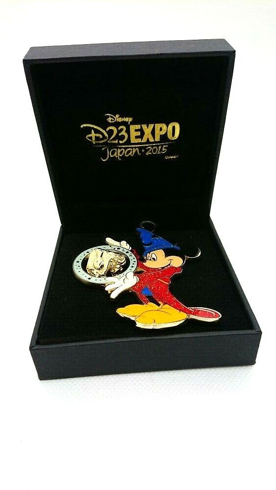 Mint limited Rare D23 EXPO Japan 2015 Keychain From Japan