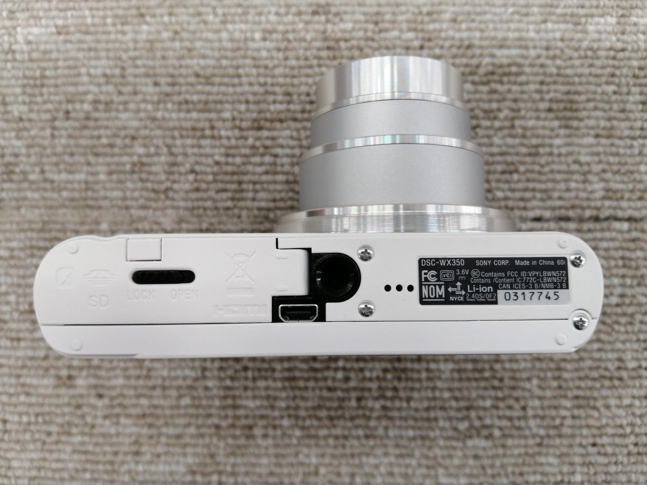 Sony Model number: DSC-WX350 Digital camera Used in Japan