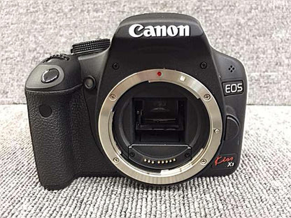 Canon Model number：EOS KISS X3 Double Zoom Set Digital Camera Used in Japan