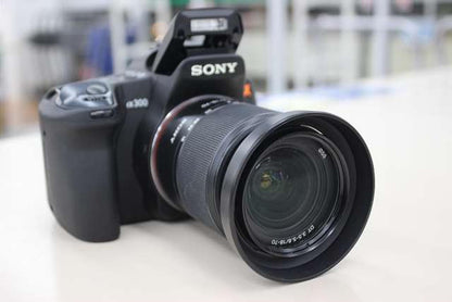 Sony Model Number：DSLR-A300 Digital camera Used in Japan