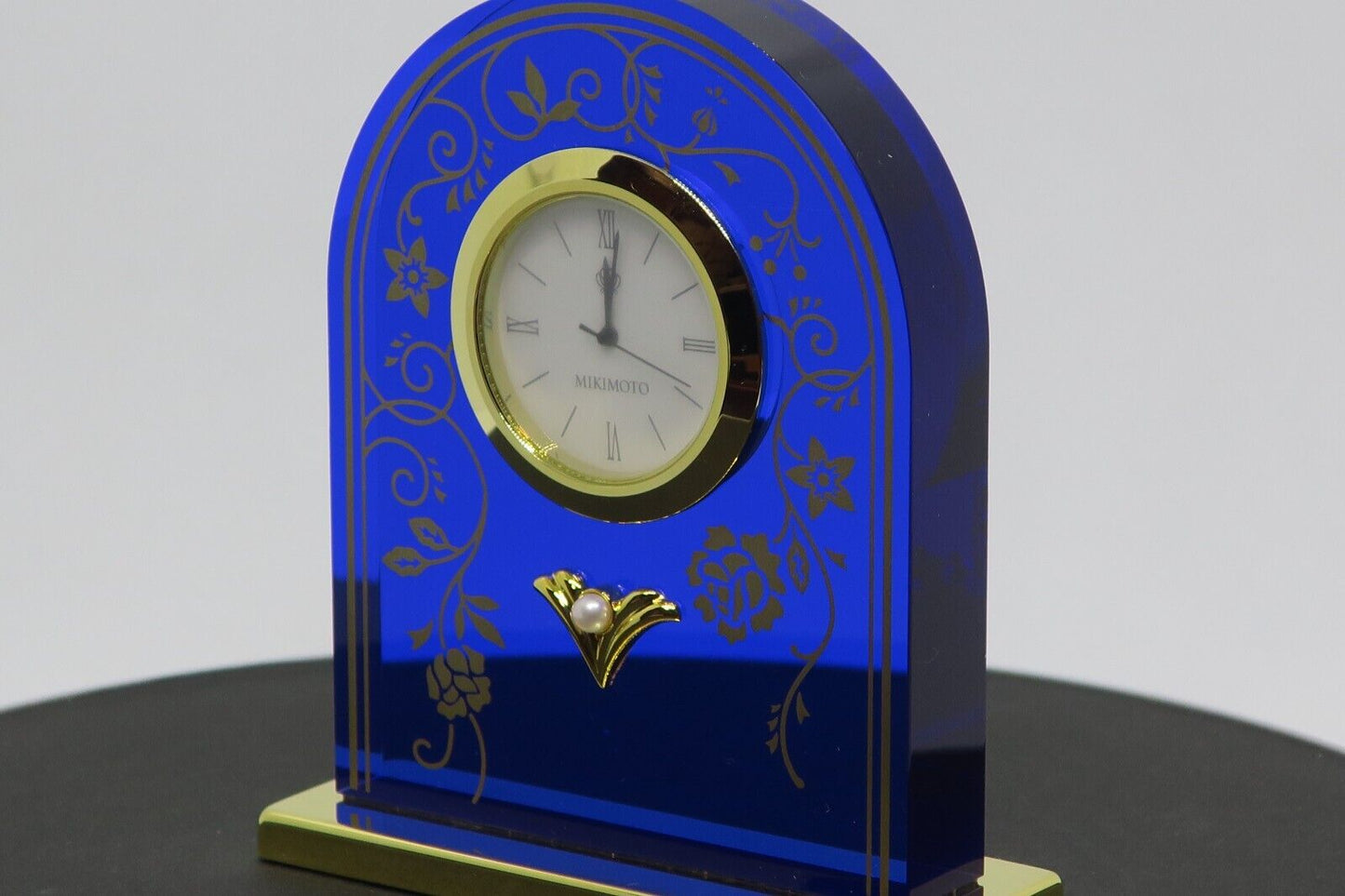 Mikimoto International Rose Pattern Clock Blue NNS-507BE Used in Japan