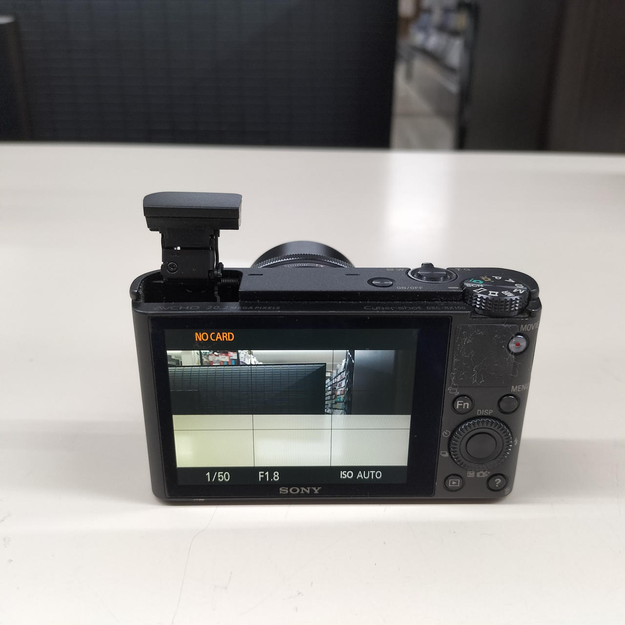 Sony Model Number：DSC-RX100 Digital camera Used in Japan