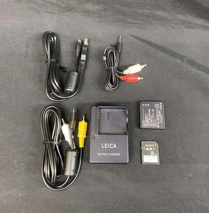 LEICA Digital Camera Model number: C-LUX2 Used in Japan