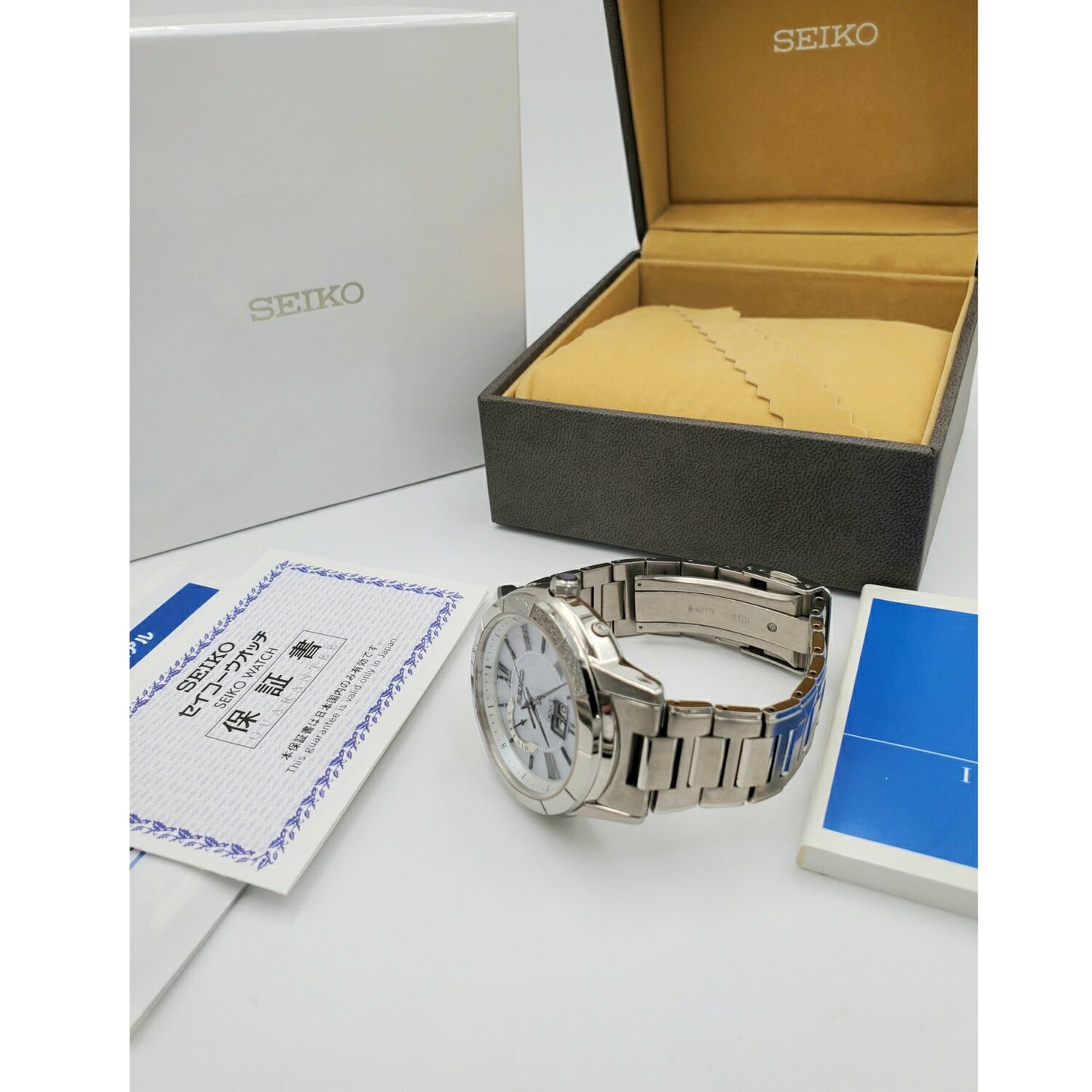 Seiko Watch Dolce Big Date Radio Wave Solar SADA005 8B43-0AG0 Used in Japan