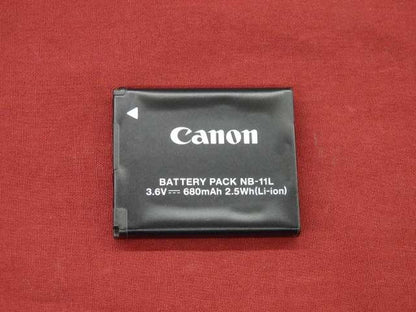 Canon Digital camera Model number: IXY200  Used in Japan