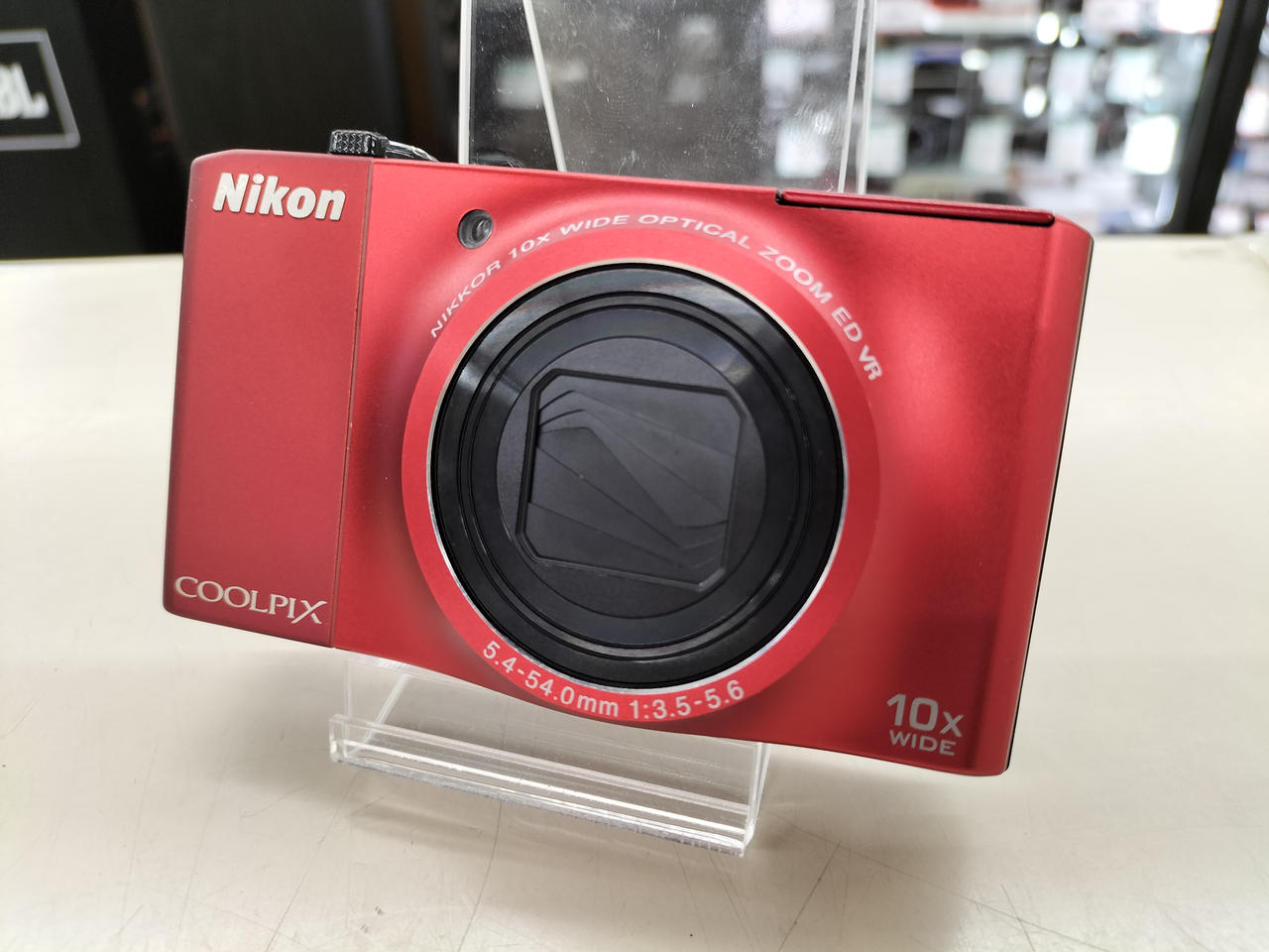 NIKON Digital Camera Model number: COOLPIX S8000 Used in Japan