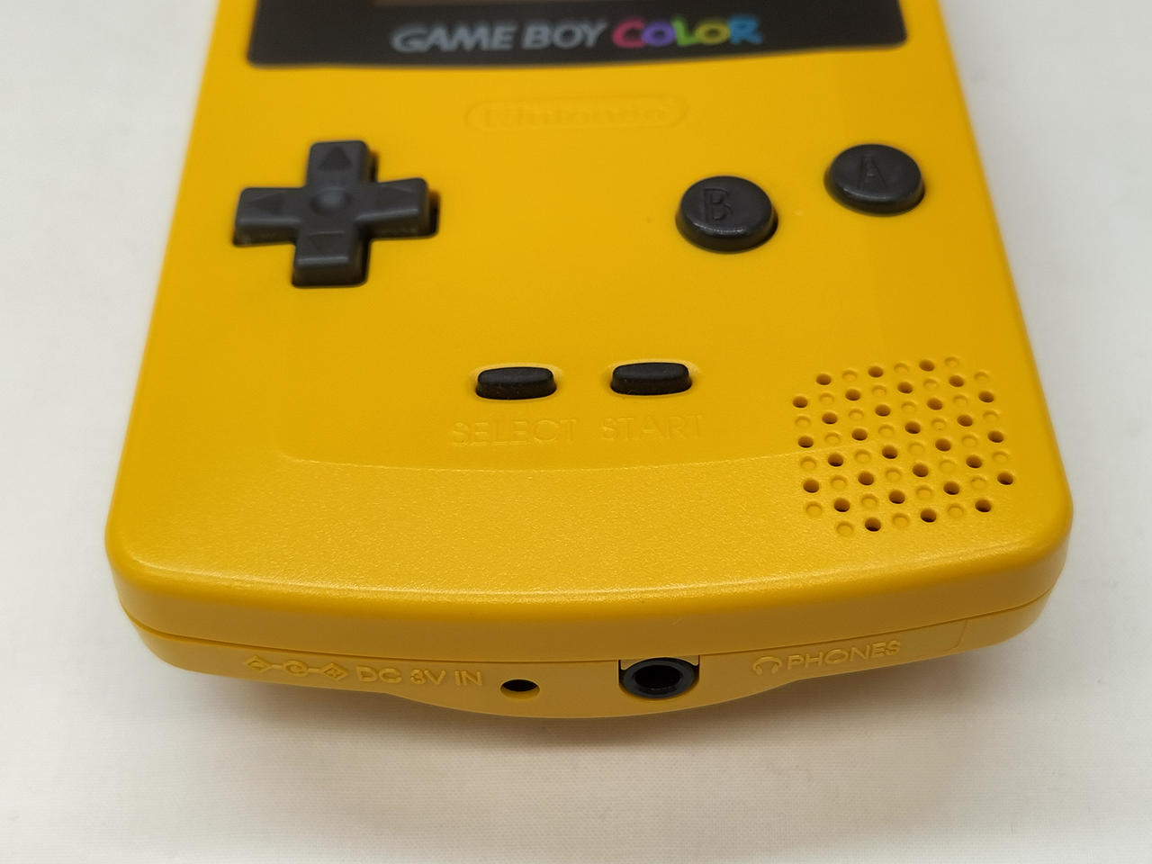 Nintendo Gameboy Color Yellow CGB-001 Used in Japan