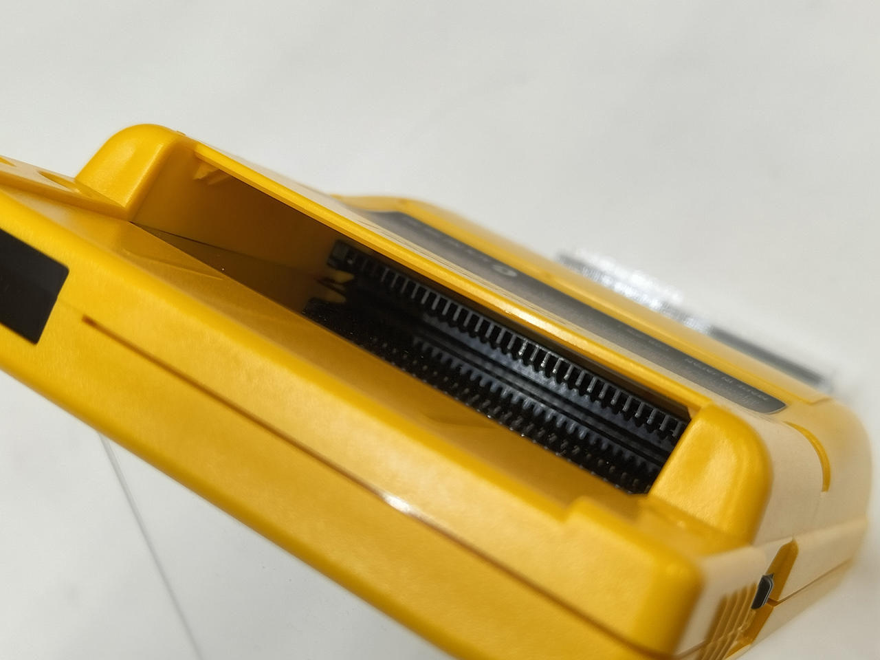 Nintendo Gameboy Color Yellow CGB-001 Used in Japan