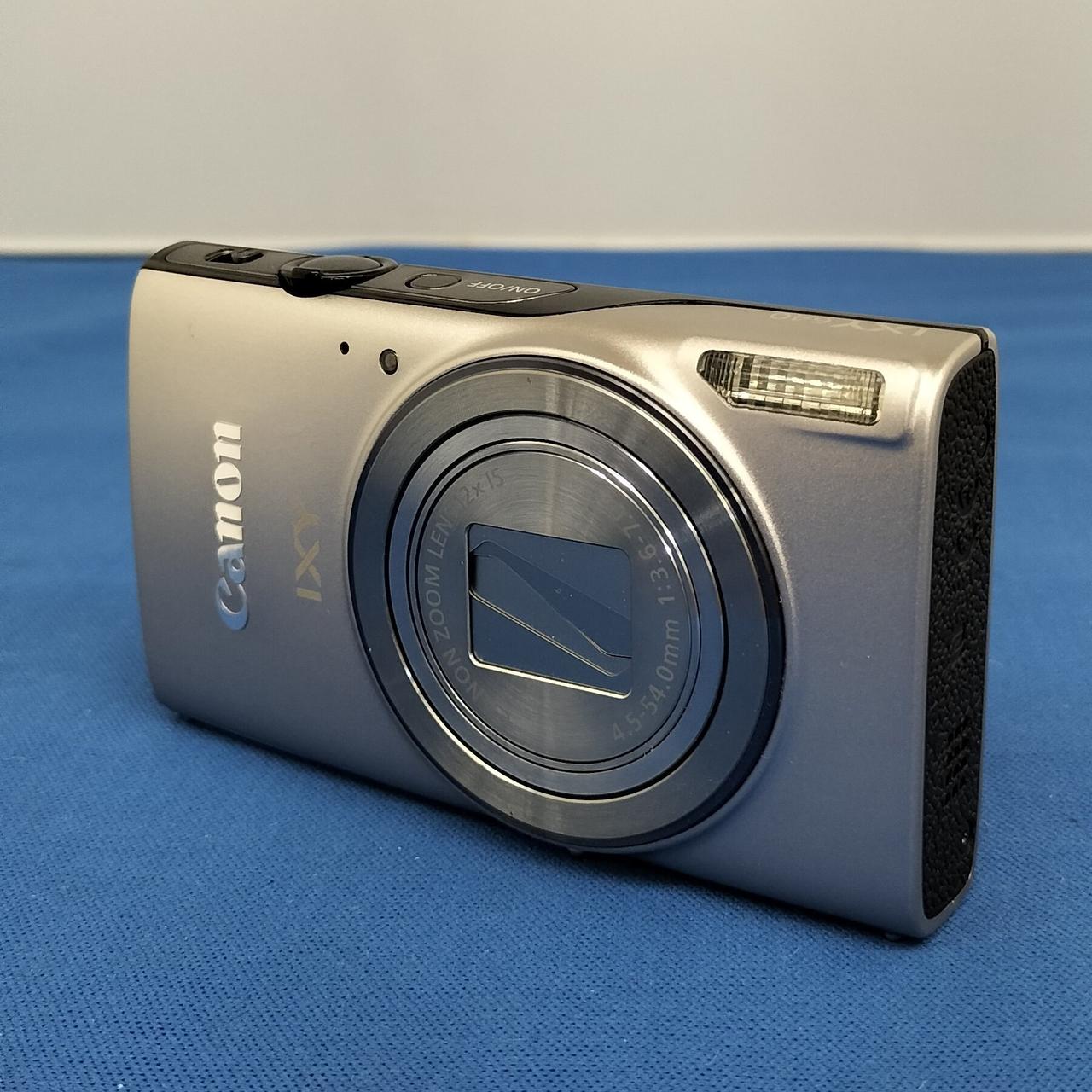 CANON Model number: IXY 640 Compact Digital Camera Used in Japan