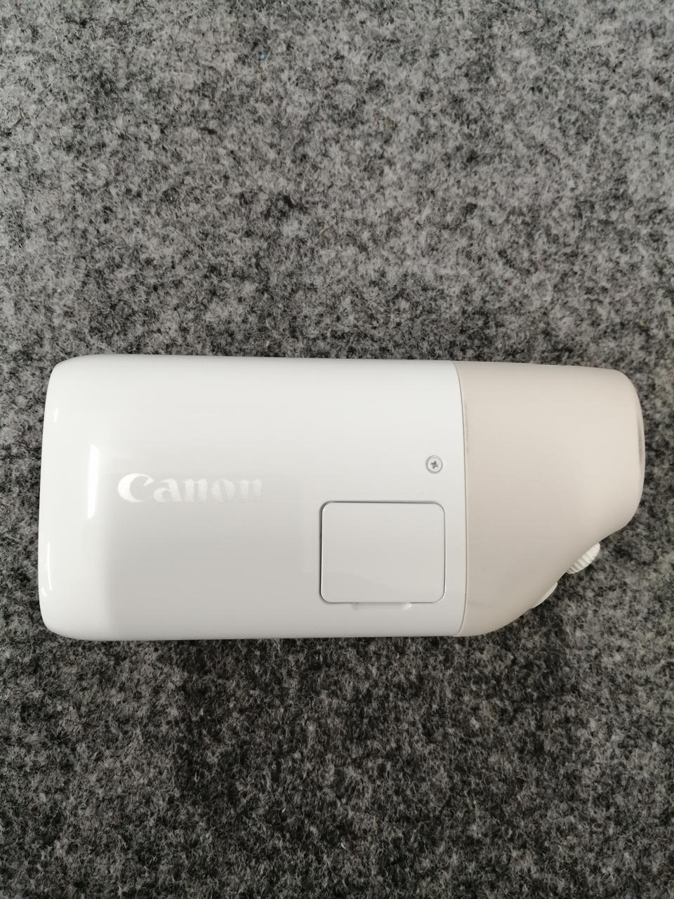 CANON Model Number: POWERSHOT ZOOM Compact Digital Camera Used in Japan