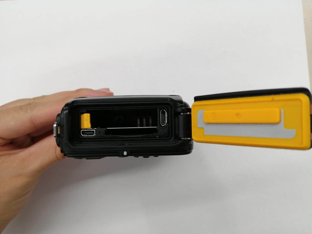 Nikon: COOLPIX AW130 Digital Camera Used in Japan
