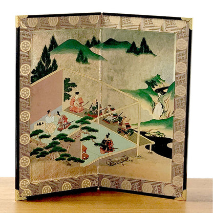 New Mini folding screen Hachiman Taro Yoshiie's Eastern expedition From Japan