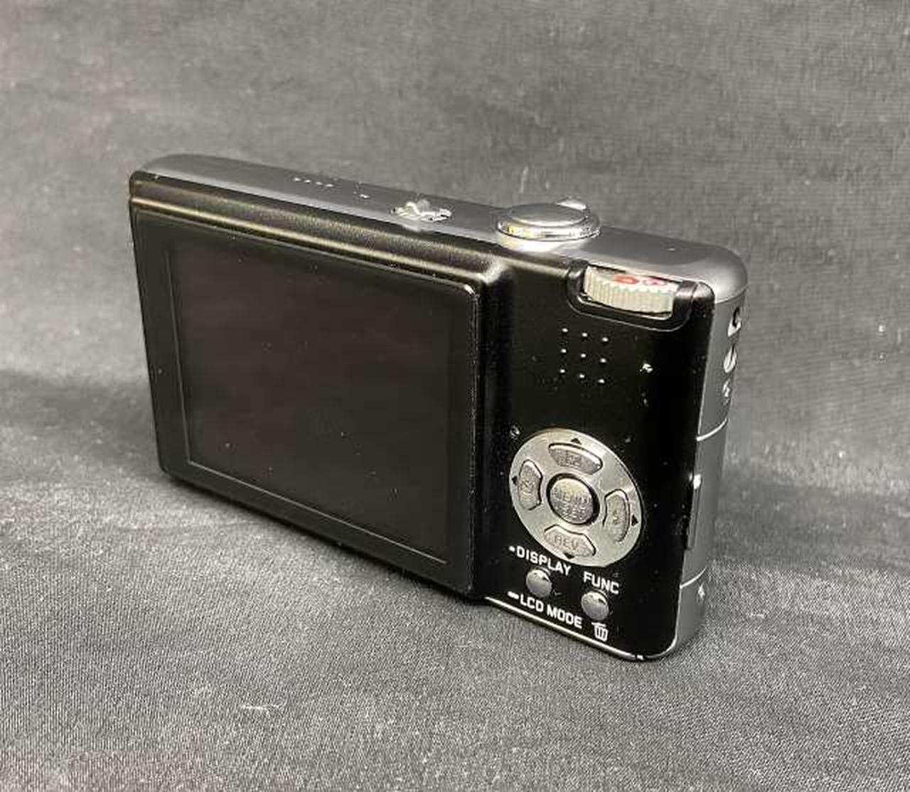 LEICA Digital Camera Model number: C-LUX2 Used in Japan