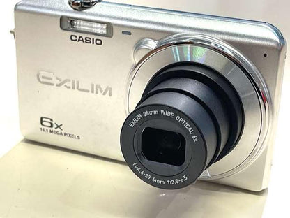 CASIO Digital Camera Model number: EX-Z880 Used in Japan