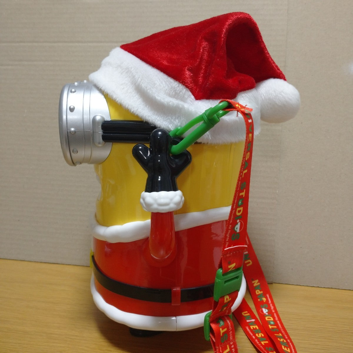 Minions USJ Universal Studio Japan Limited Christmas Popcorn Bucket Used