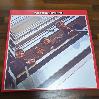 Rare The Beatles 1962-1966 1967-1970 6LP BOX Used in Japan